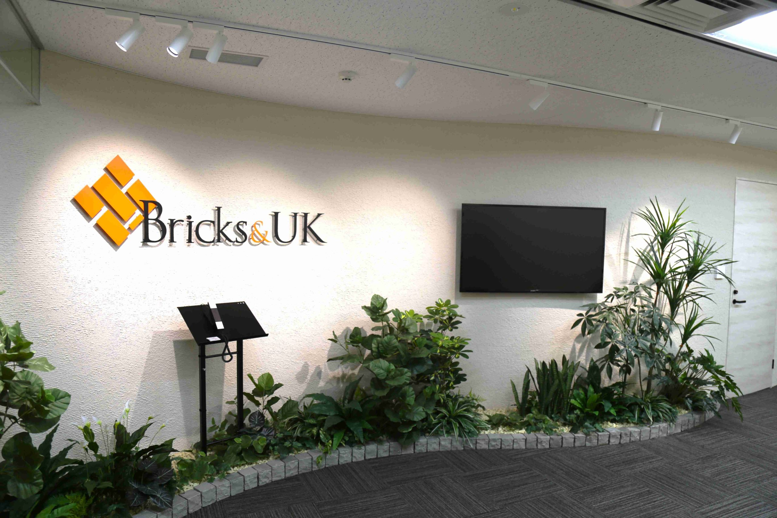 仕事風景・事務所の雰囲気